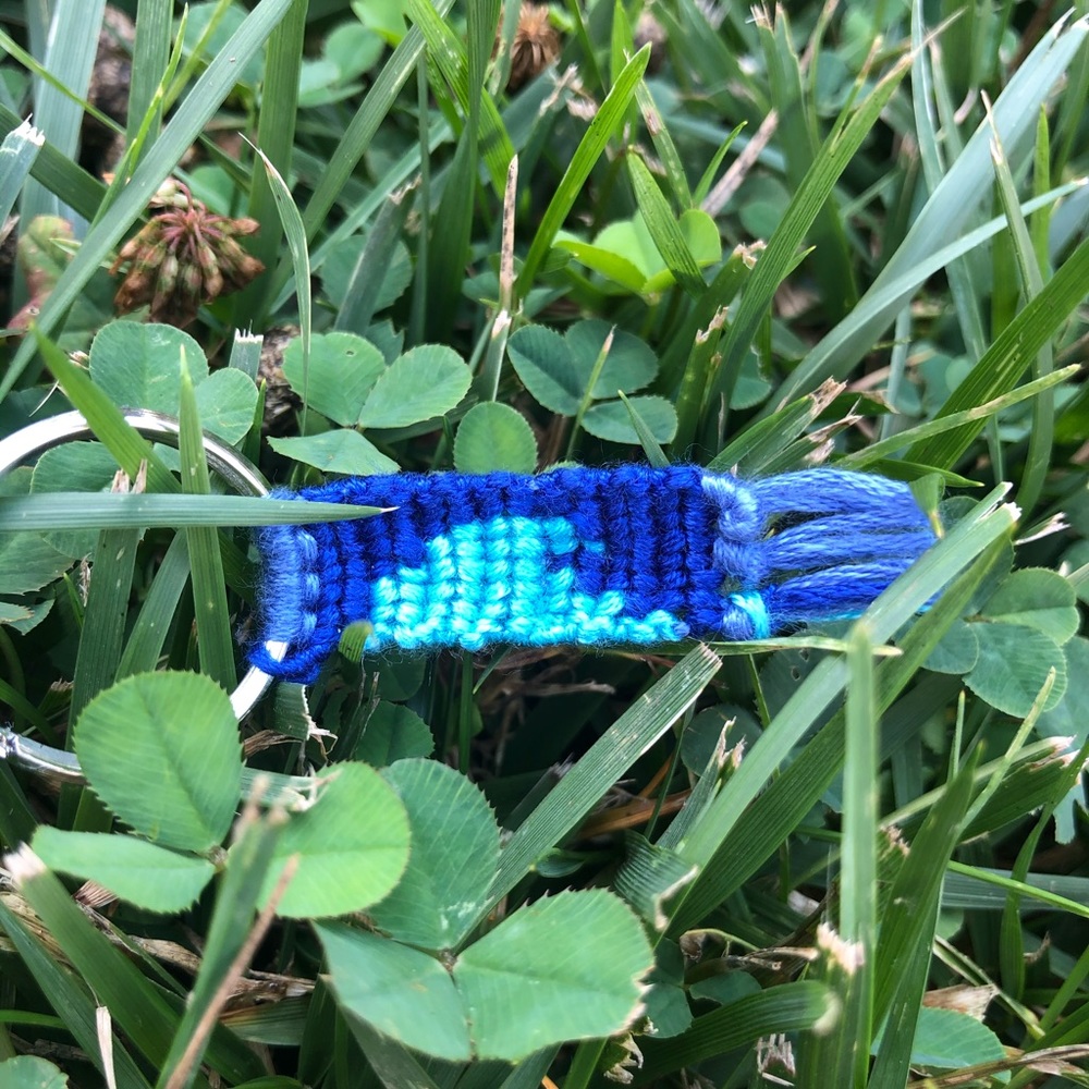Wave keychain